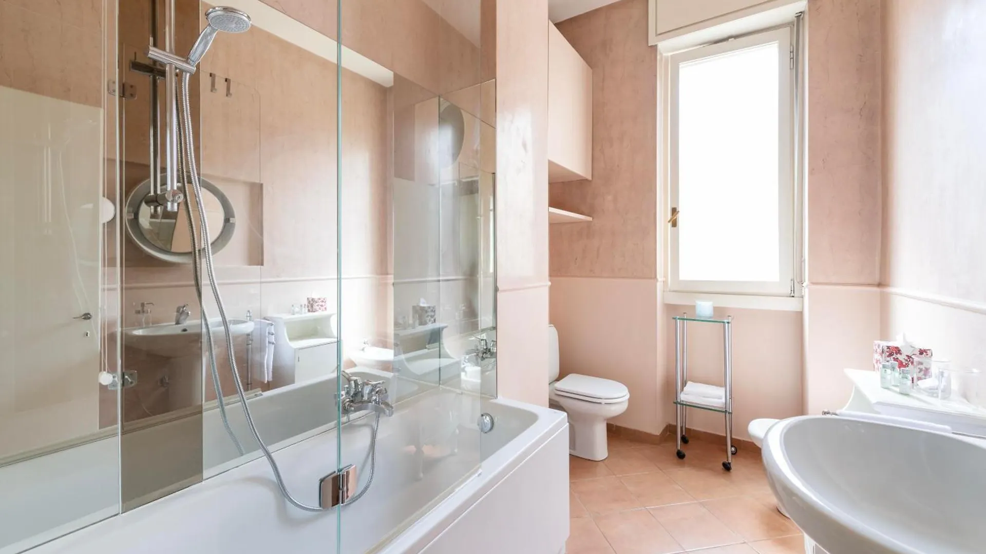 Διαμέρισμα Milano Classy Heritage Home, City Center