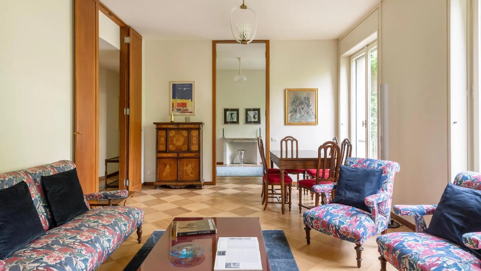 Διαμέρισμα Milano Classy Heritage Home, City Center