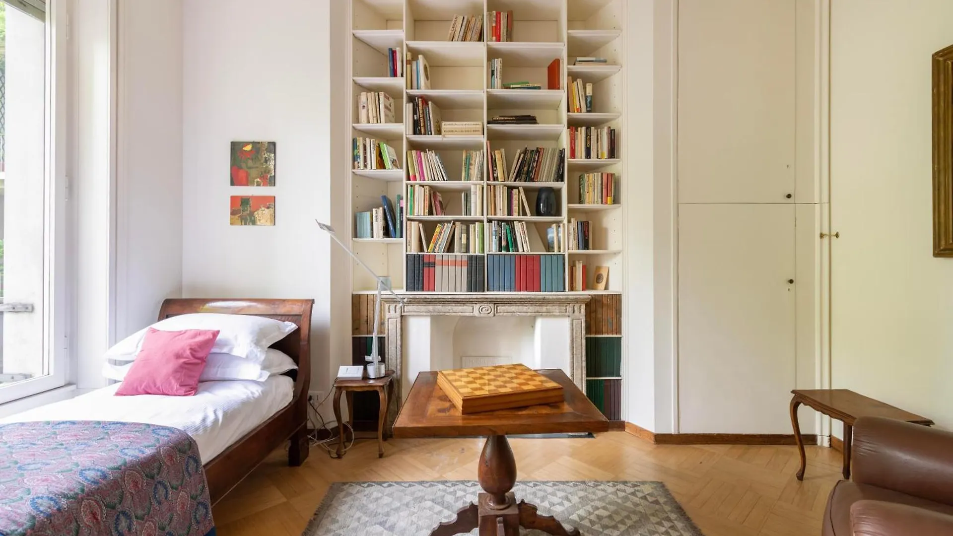 Milano Classy Heritage Home, City Center Διαμέρισμα